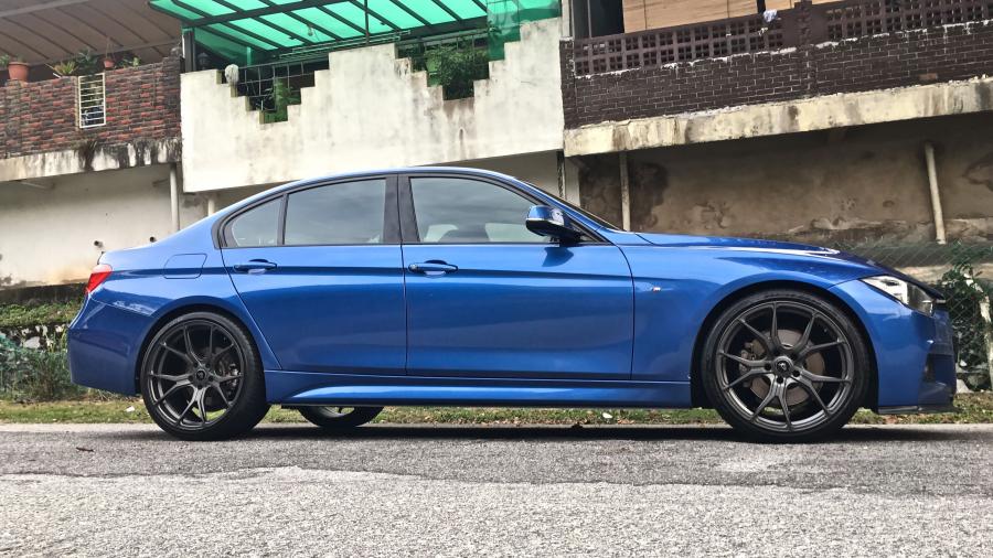  BMW 328i Sedan by Autofuture Design on Vorsteiner Wheels (V-FF 103) 2017 года  (фото 41 из 42)
